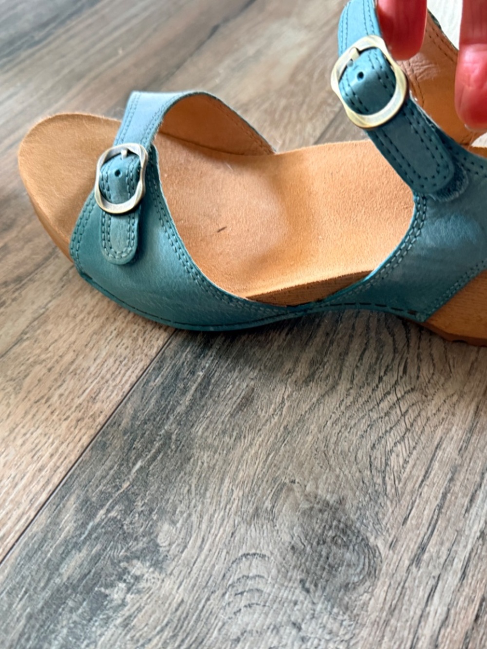 NEVER WORN Dansko sandal in lagoon - Picture 3 of 5